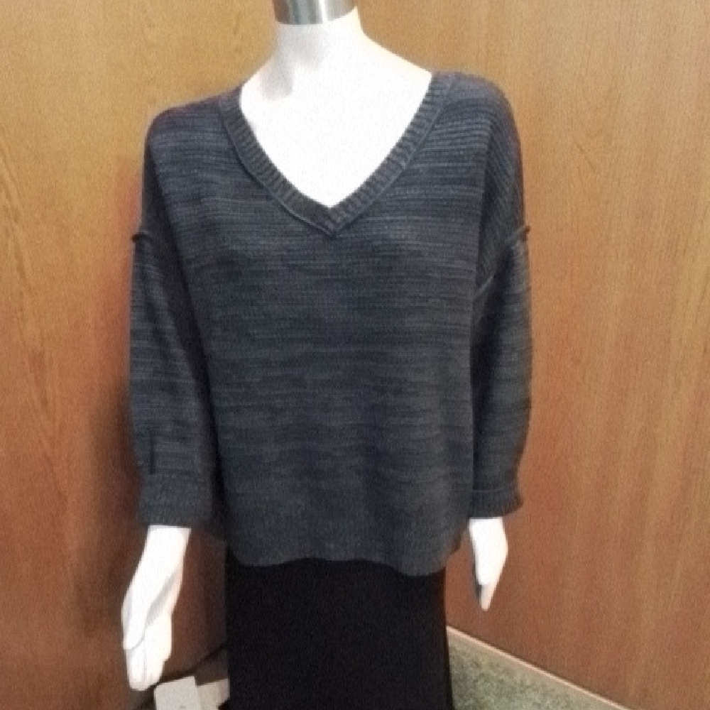 Lucky Brand Blue Drop-shoulder V-Neck Sweater, Size 1X, NWOT.